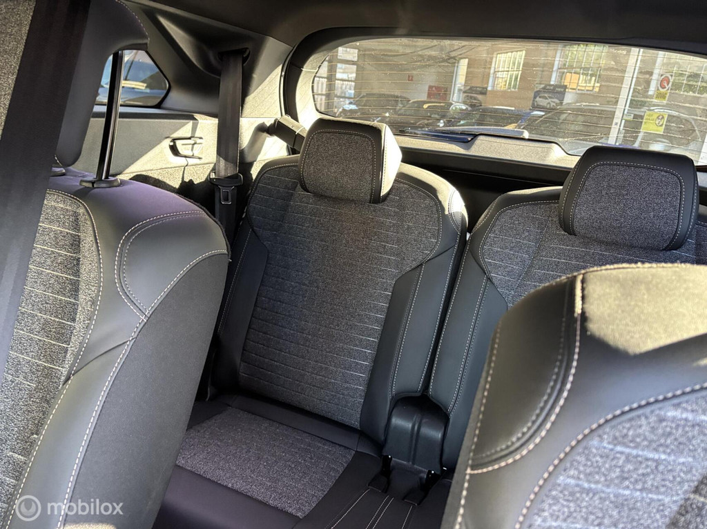 Peugeot 5008 (JLF69D) met abonnement