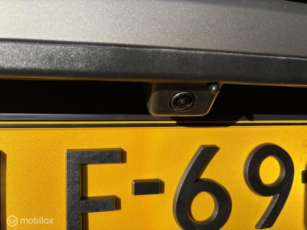 Peugeot 5008 (JLF69D) met abonnement