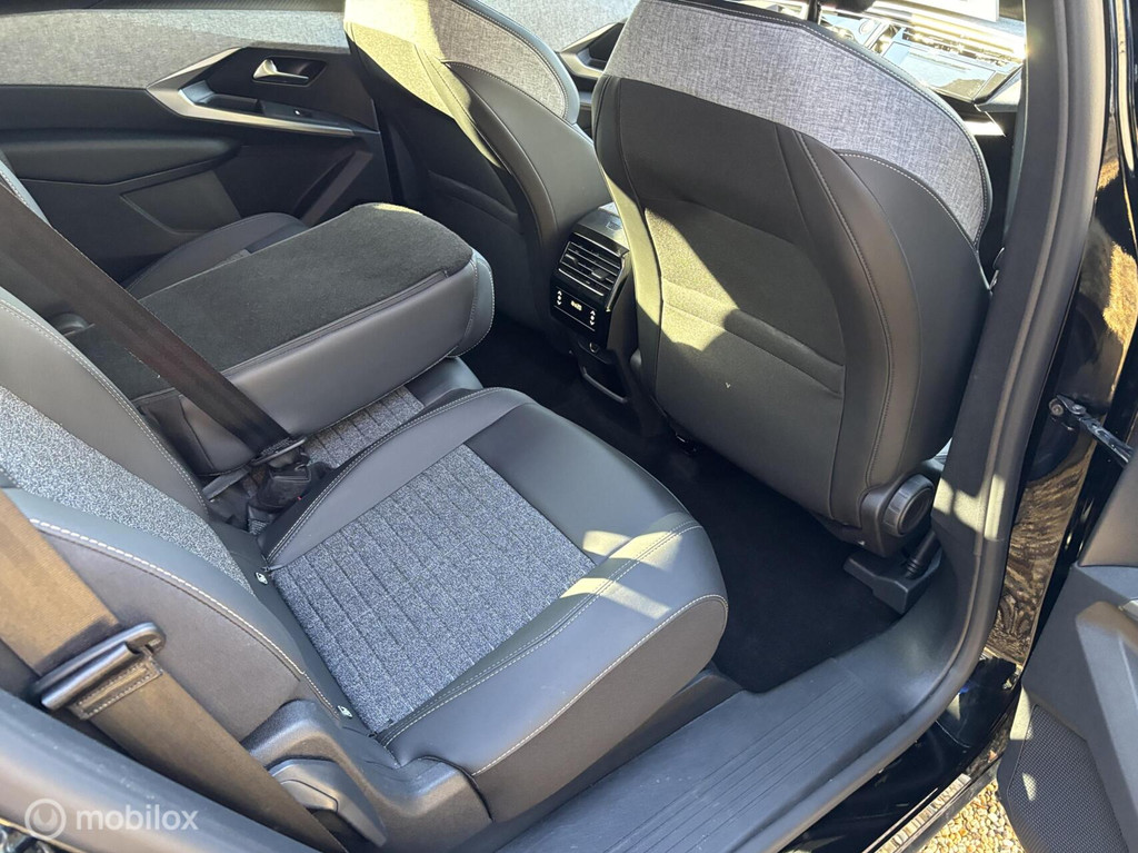 Peugeot 5008 (JLF69D) met abonnement