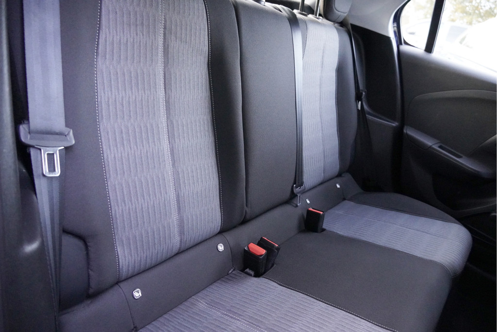 Opel Corsa (J256VK) met abonnement