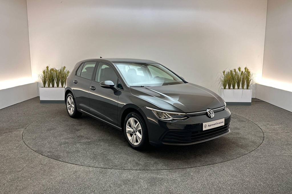 Volkswagen Golf (T129RD) met abonnement