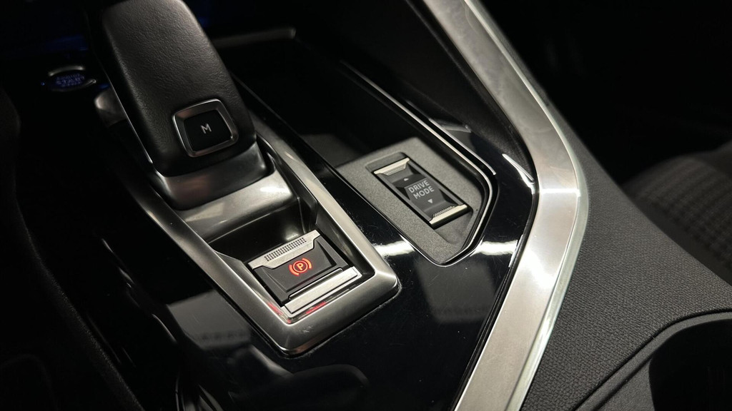 Peugeot 3008 (K725ZL) met abonnement