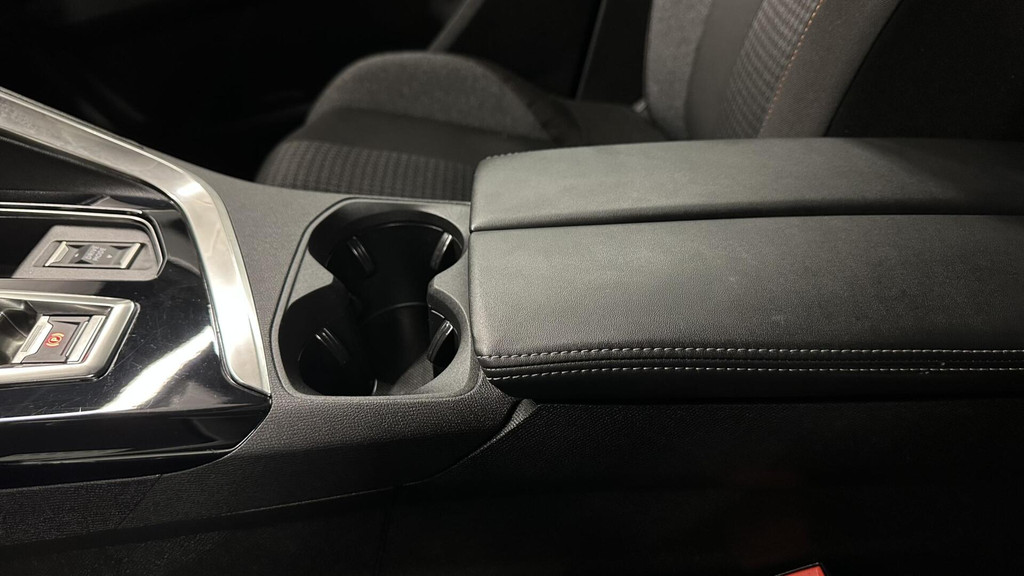 Peugeot 3008 (K725ZL) met abonnement