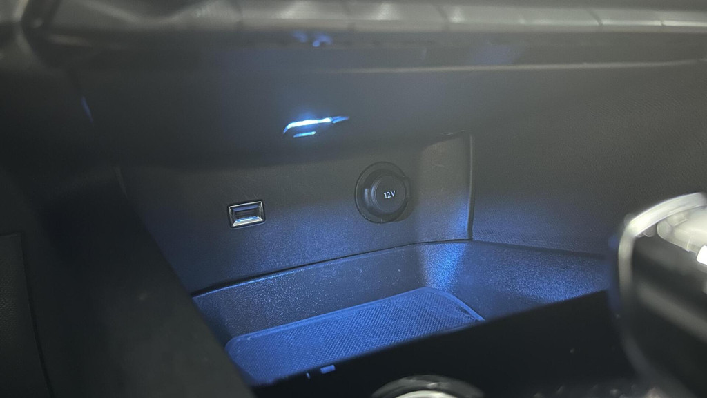 Peugeot 3008 (K725ZL) met abonnement