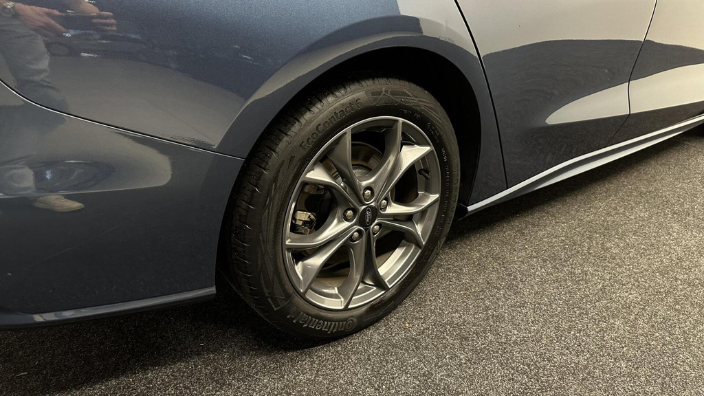 Ford FOCUS Wagon (N328BN) met abonnement