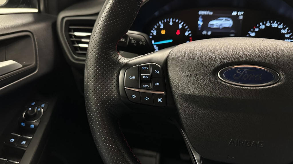 Ford FOCUS Wagon (N328BN) met abonnement