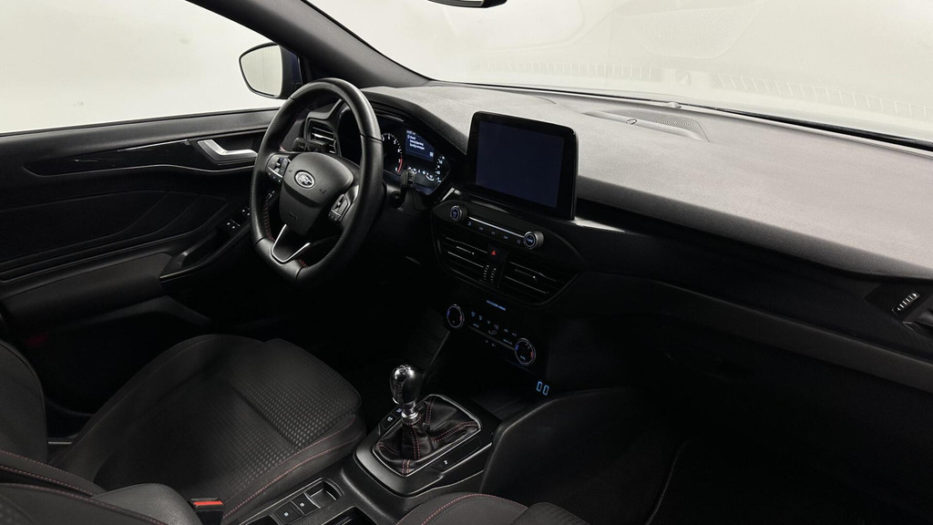 Ford FOCUS Wagon (N328BN) met abonnement