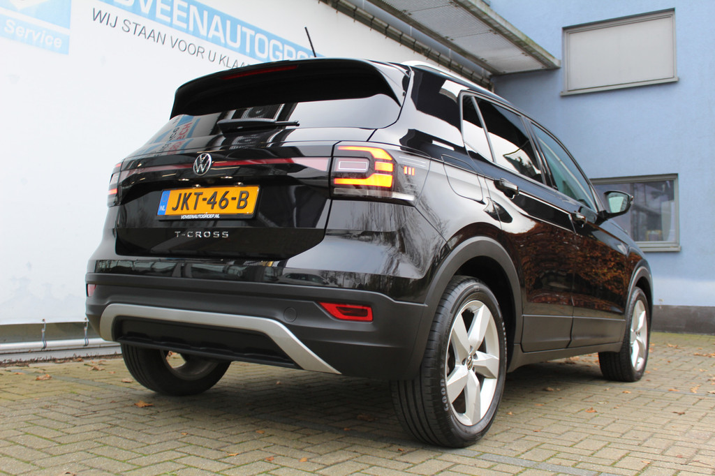 Volkswagen T-Cross (JKT46B) met abonnement