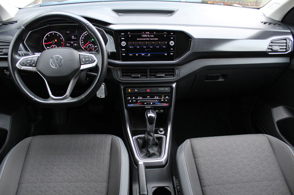 Volkswagen T-Cross (JKT46B) met abonnement