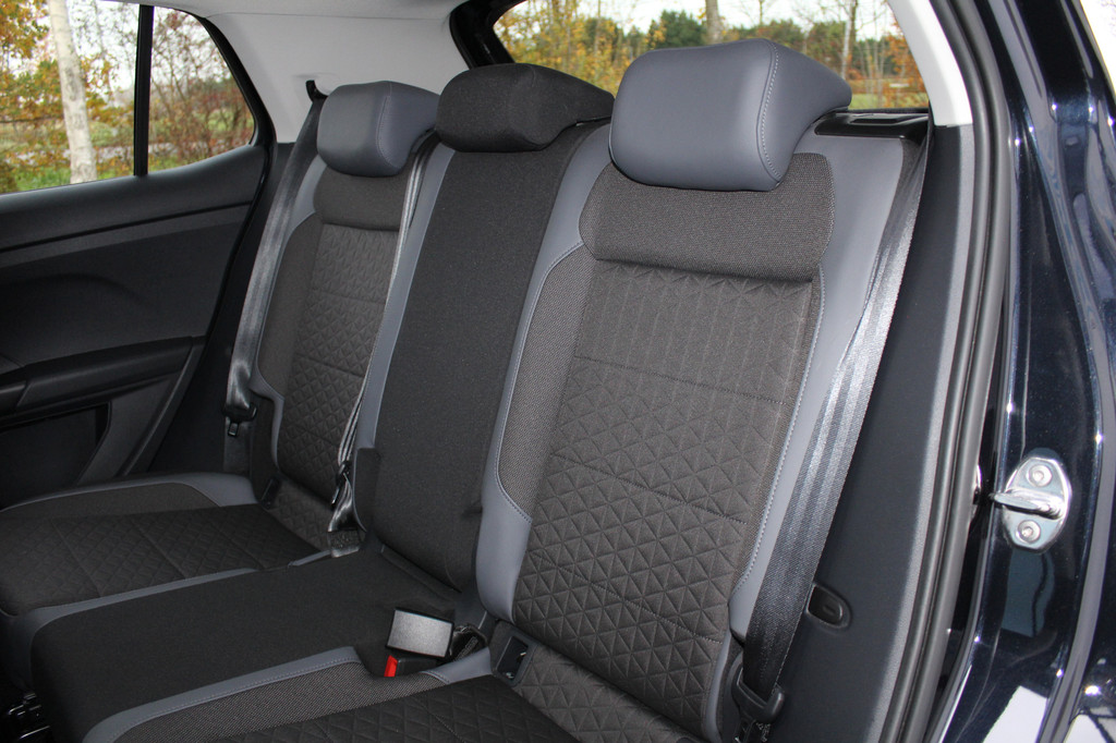 Volkswagen T-Cross (JKT46B) met abonnement