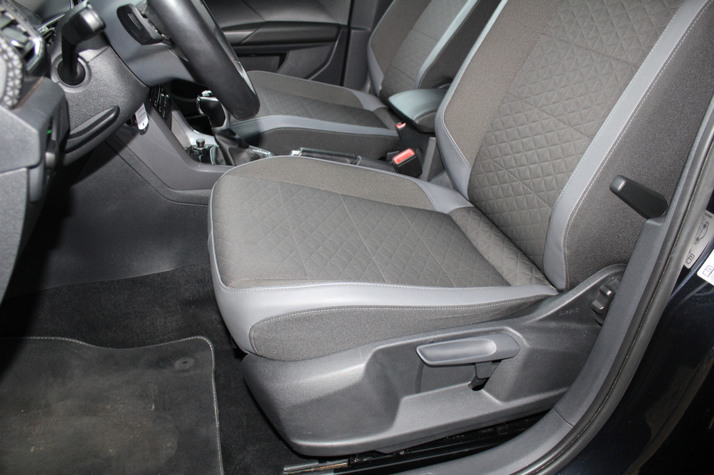 Volkswagen T-Cross (JKT46B) met abonnement