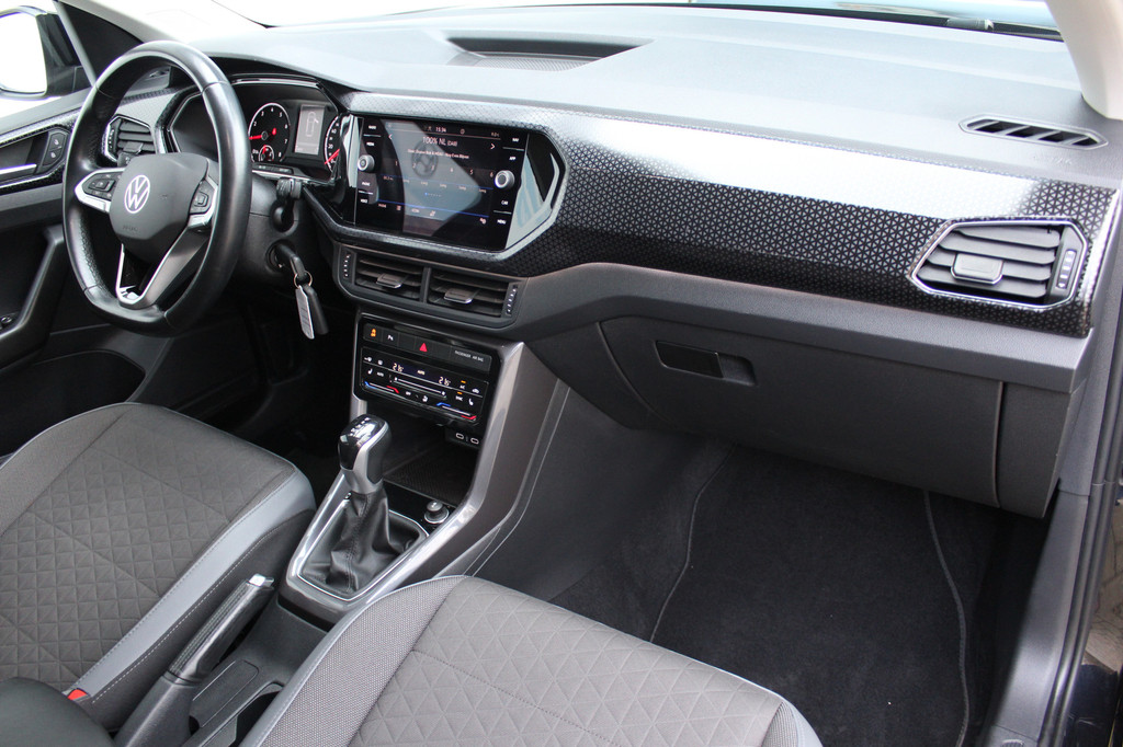 Volkswagen T-Cross (JKT46B) met abonnement