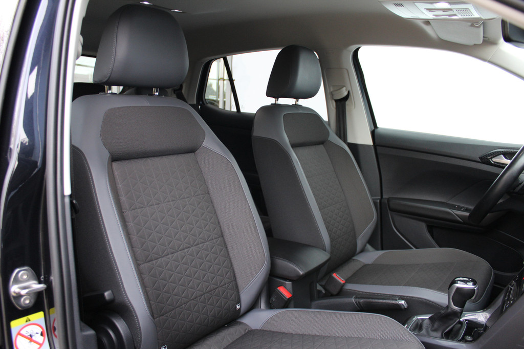 Volkswagen T-Cross (JKT46B) met abonnement