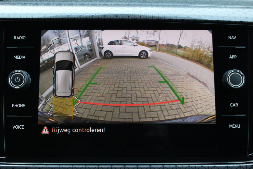 Volkswagen T-Cross (JKT46B) met abonnement