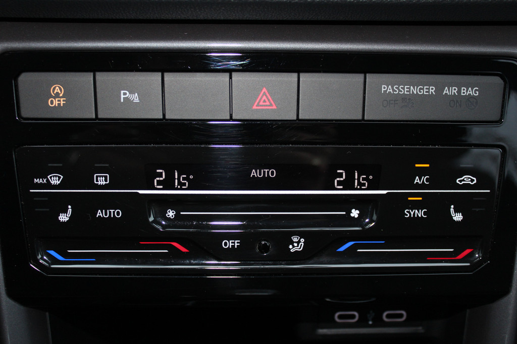 Volkswagen T-Cross (JKT46B) met abonnement