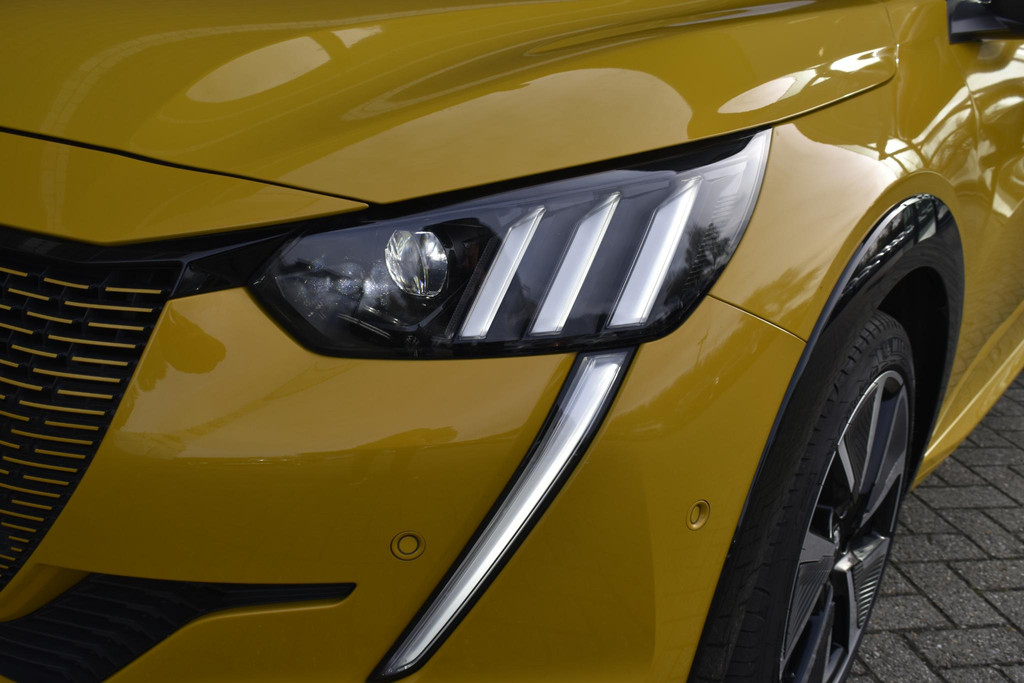 Peugeot e-208 (N279HP) met abonnement