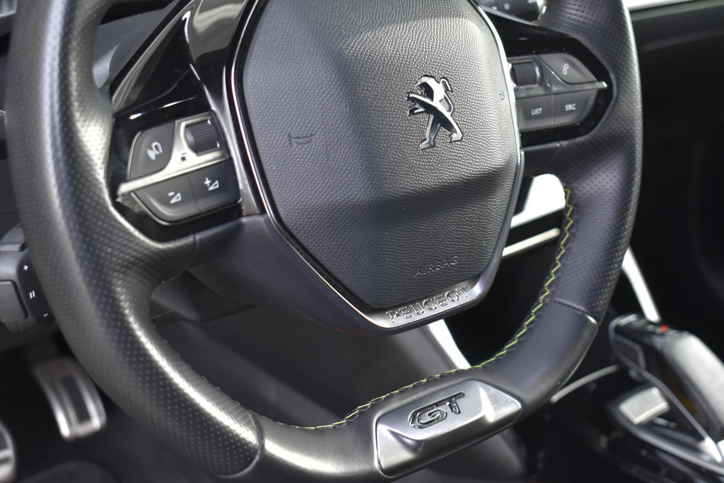 Peugeot e-208 (N279HP) met abonnement