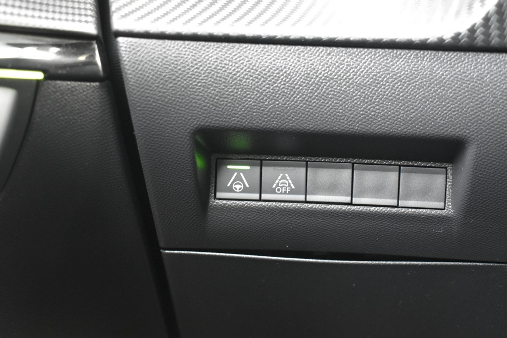 Peugeot e-208 (N279HP) met abonnement