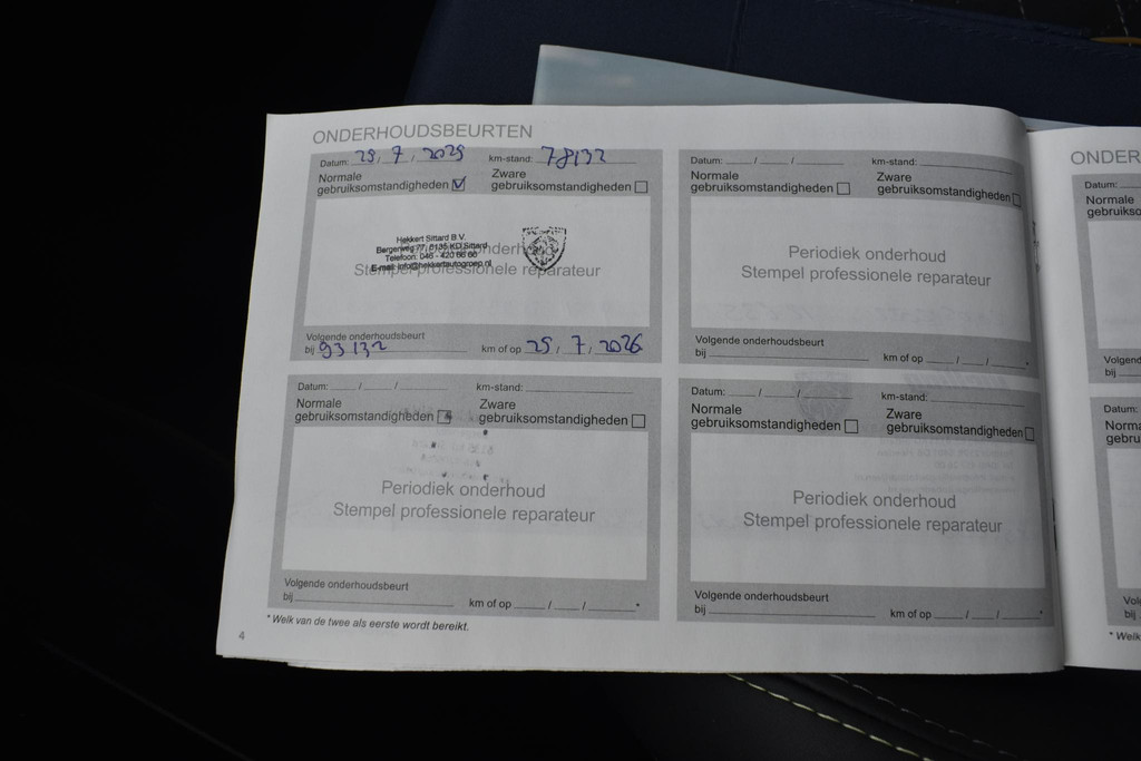 Peugeot e-208 (N279HP) met abonnement