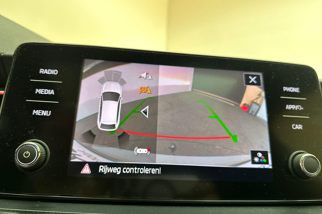 ŠKODA Scala (X257FG) met abonnement