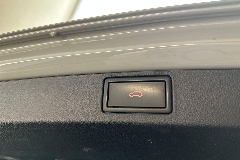 ŠKODA Scala (X257FG) met abonnement