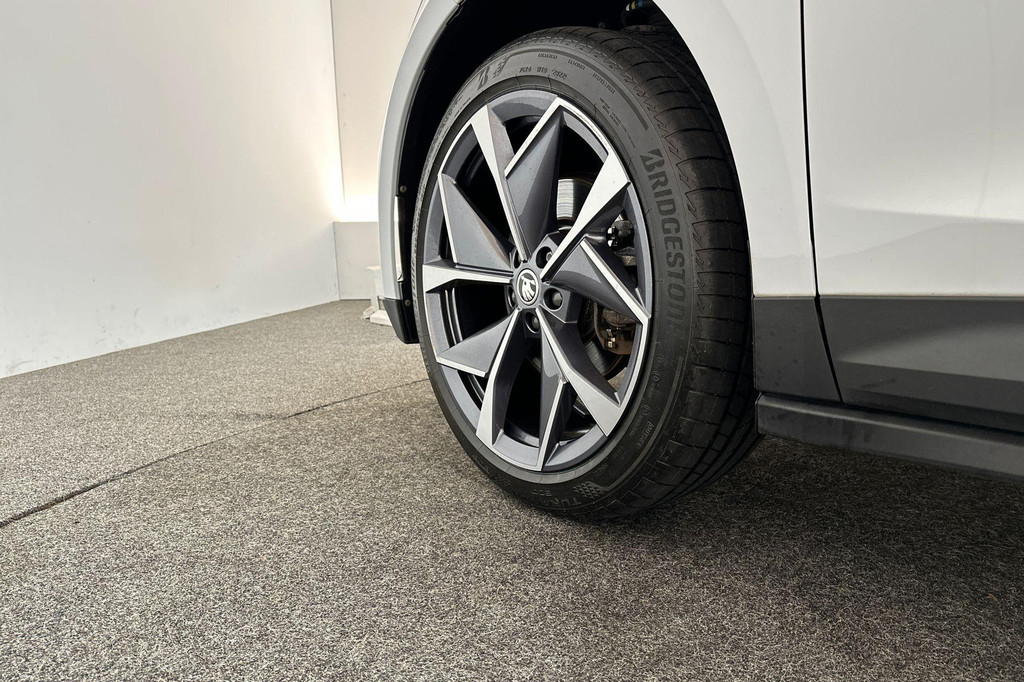 ŠKODA ENYAQ iV (T286KB) met abonnement