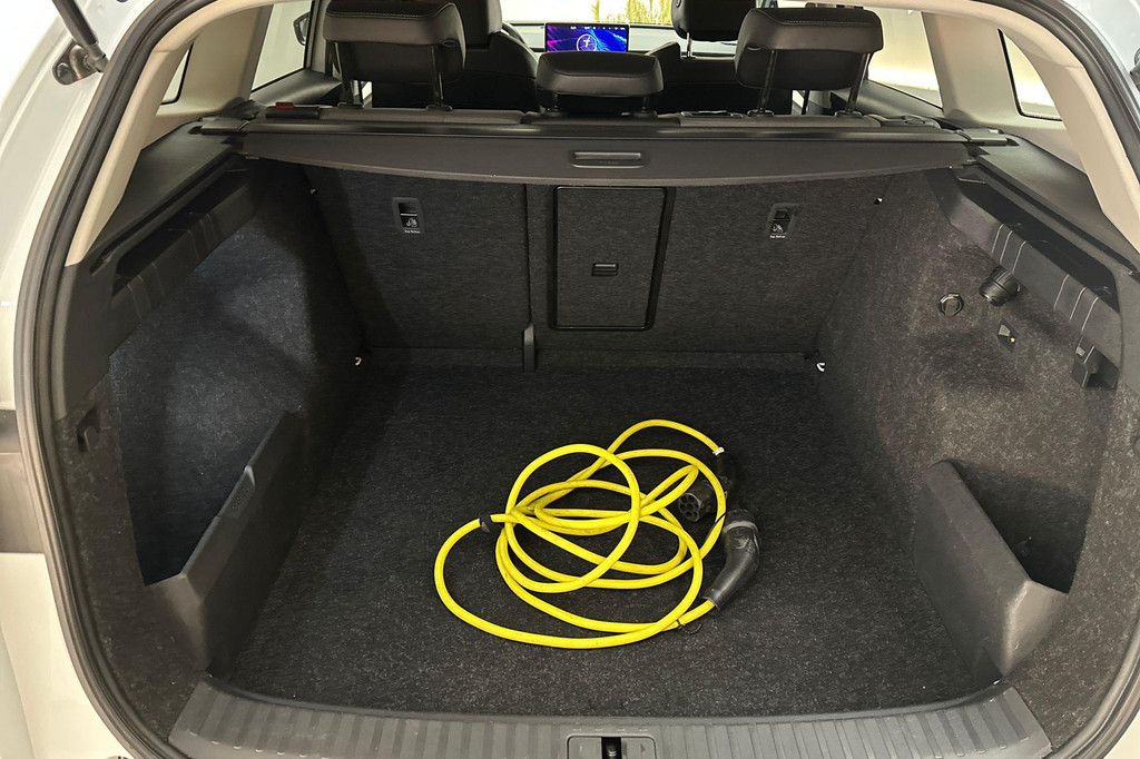 ŠKODA ENYAQ iV (T286KB) met abonnement