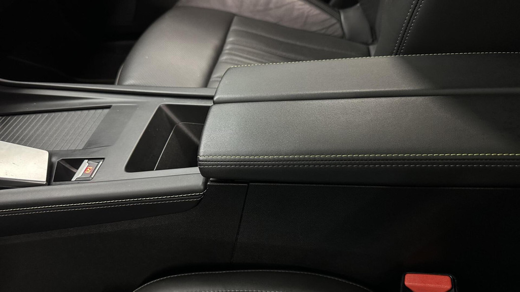 Peugeot 308 (R407JG) met abonnement