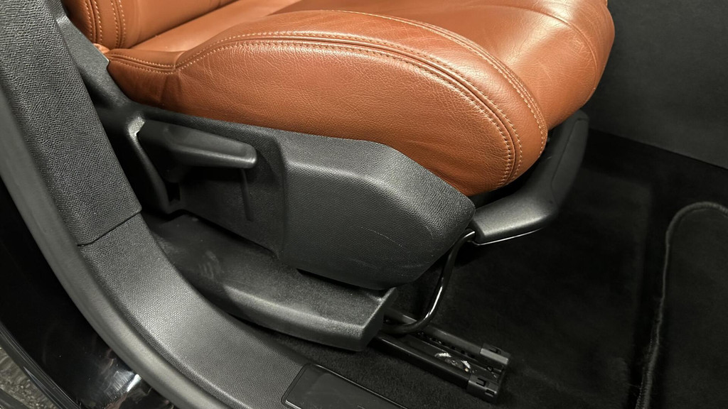 Peugeot 5008 (J823XB) met abonnement