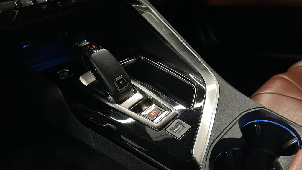 Peugeot 5008 (J823XB) met abonnement