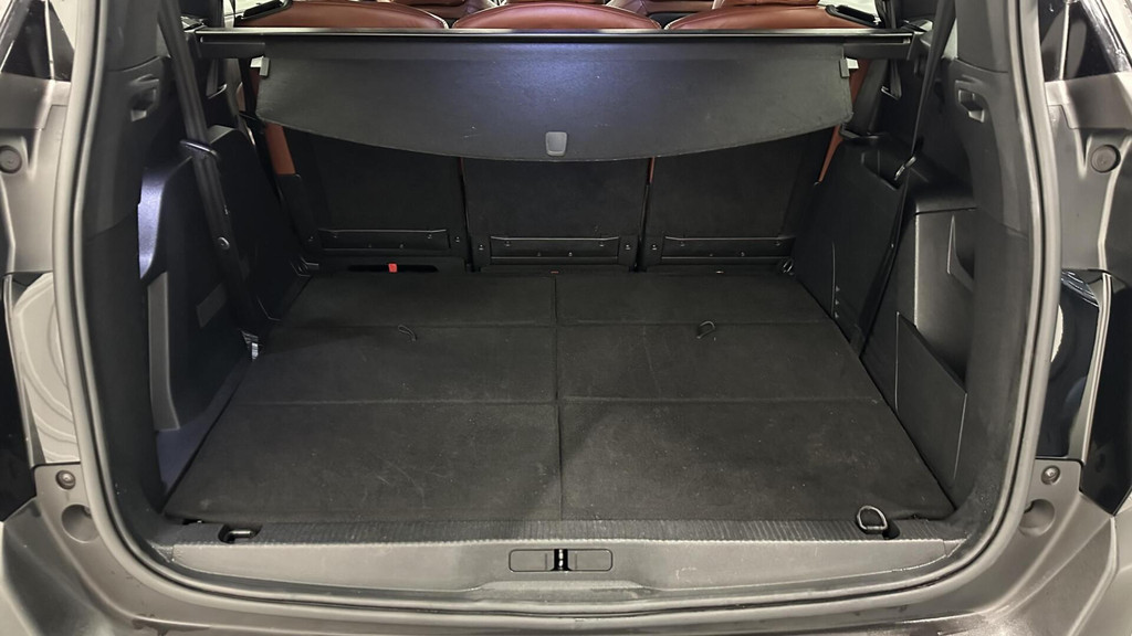 Peugeot 5008 (J823XB) met abonnement