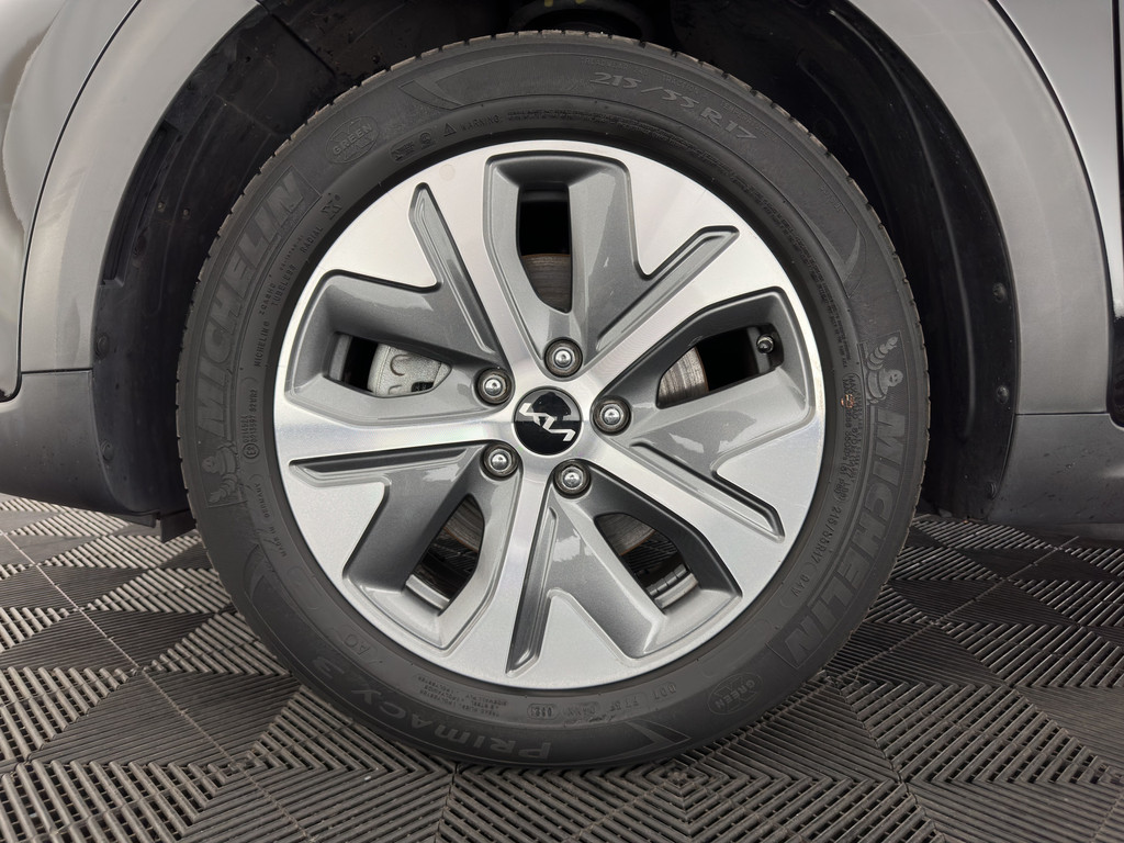 Kia e-Niro (P387BD) met abonnement