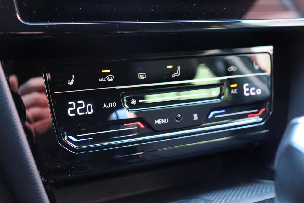 Volkswagen Passat (JLH60X) met abonnement