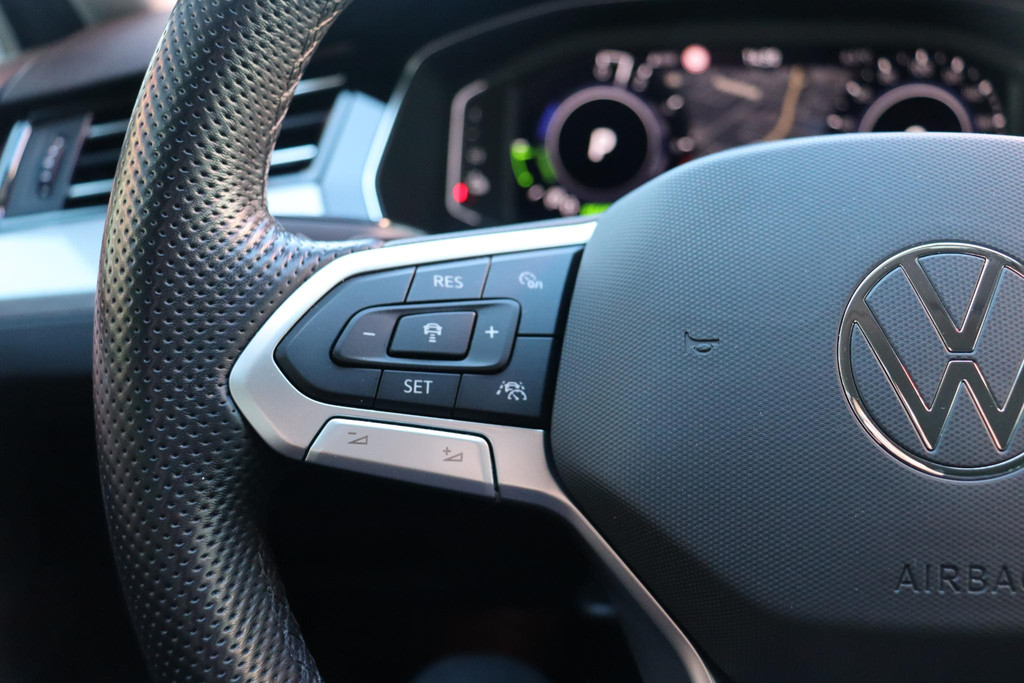 Volkswagen Passat (JLH60X) met abonnement