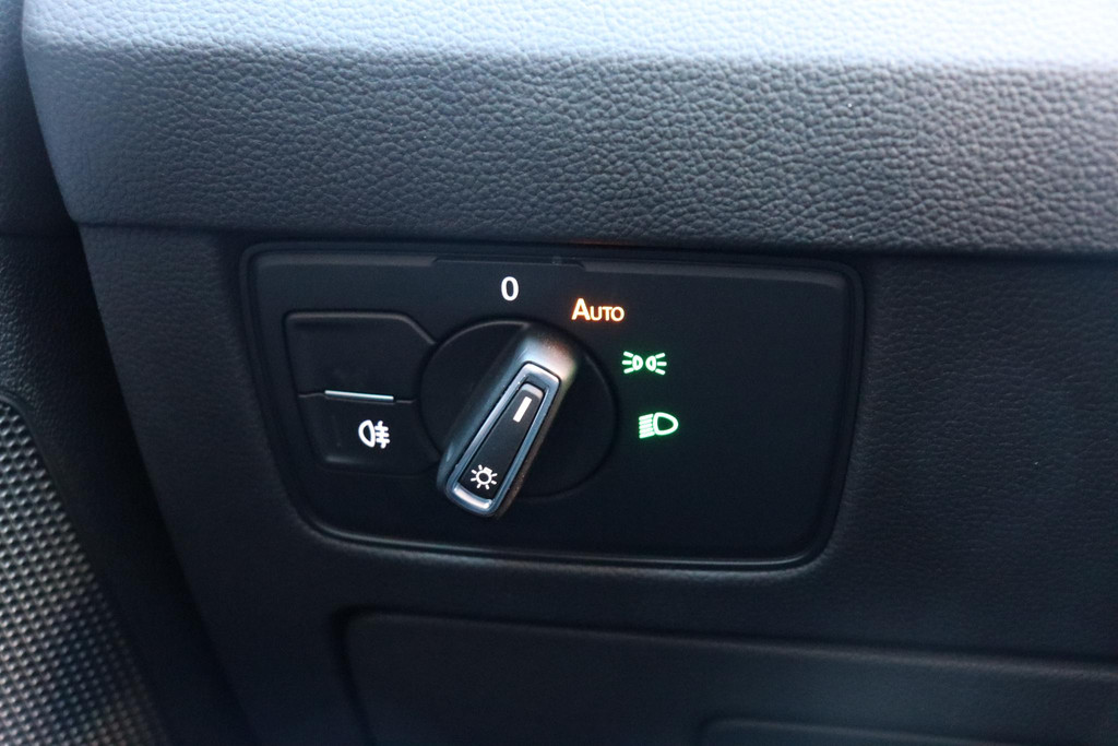 Volkswagen Passat (JLH60X) met abonnement