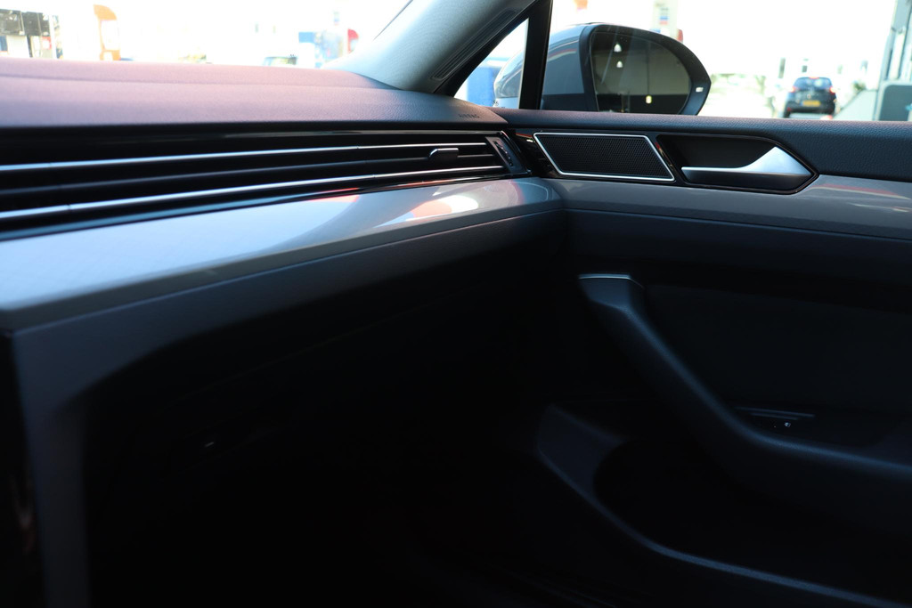 Volkswagen Passat (JLH60X) met abonnement