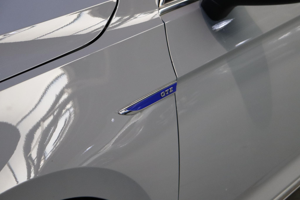 Volkswagen Passat (JLH60X) met abonnement