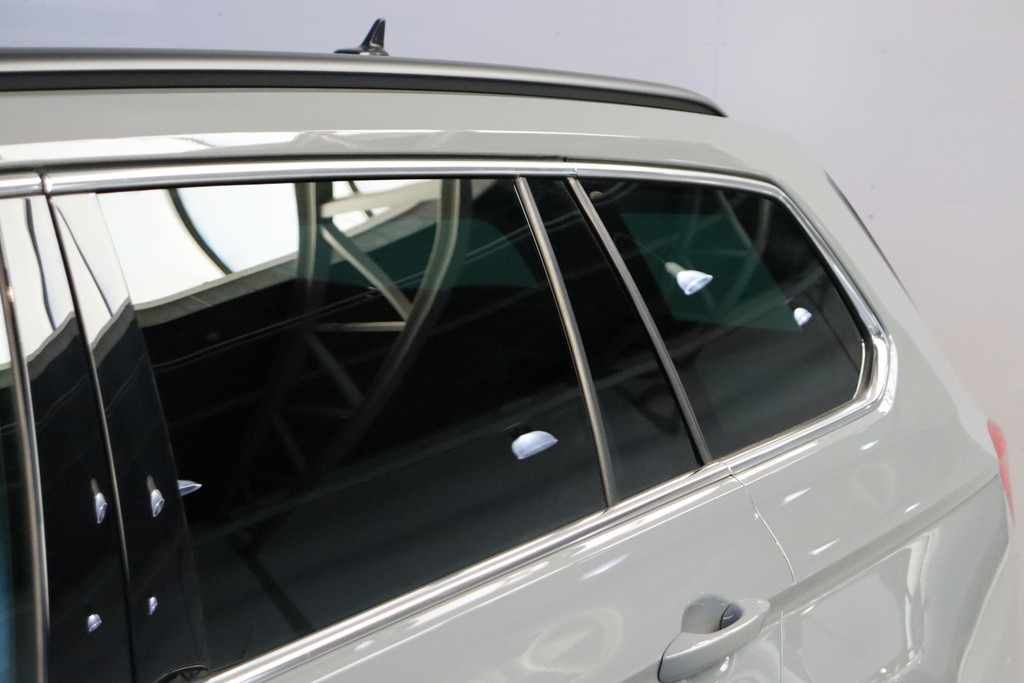 Volkswagen Passat (JLH60X) met abonnement