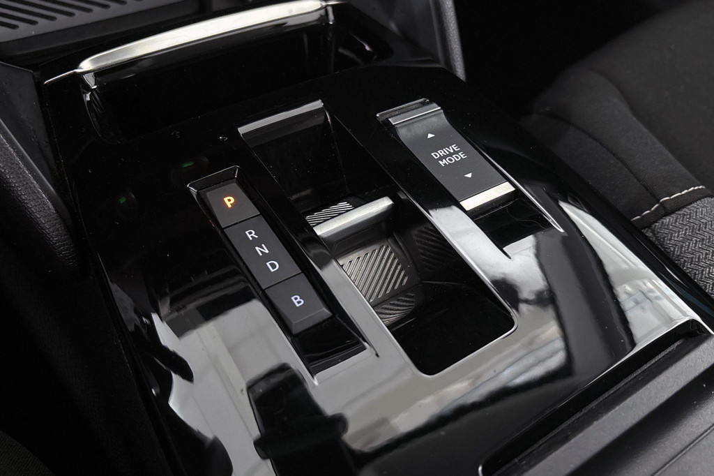 Citroën Ë-C4 (T865NX) met abonnement