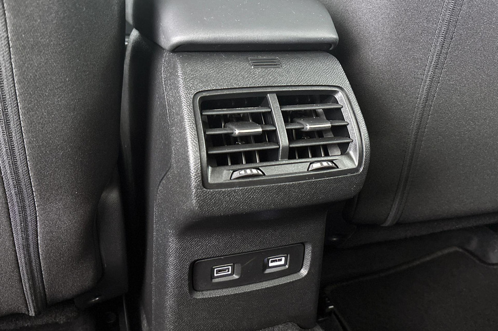 Citroën Ë-C4 (T865NX) met abonnement