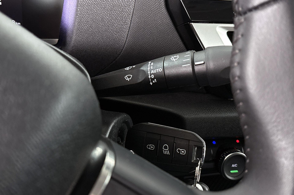 Citroën Ë-C4 (T865NX) met abonnement