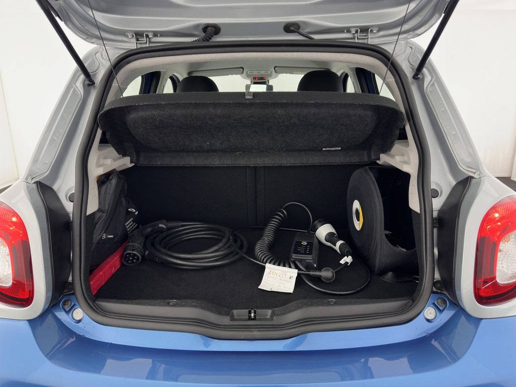 Smart Forfour (J776TR) met abonnement