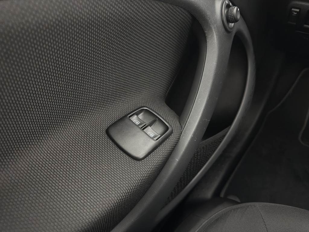 Smart Forfour (J776TR) met abonnement