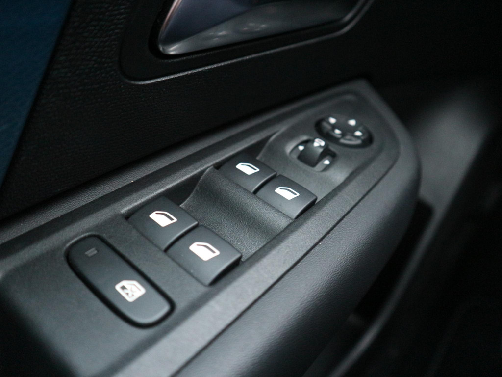 Citroën Ë-C4 (T313JD) met abonnement