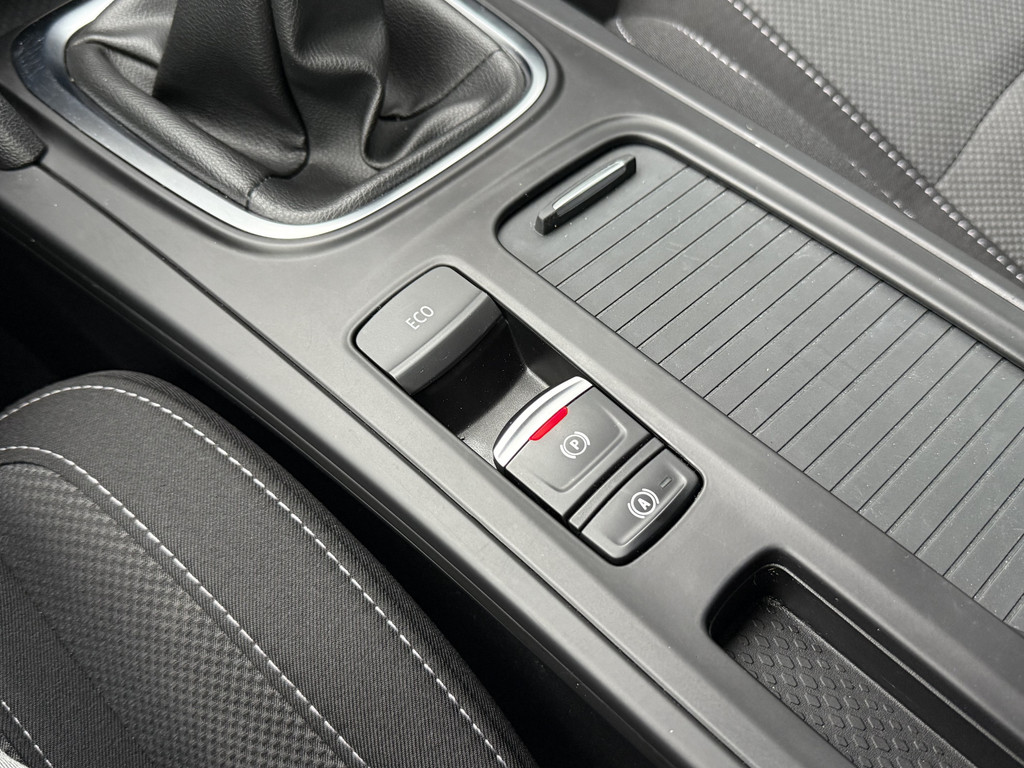 Renault MEGANE Estate (T306HB) met abonnement