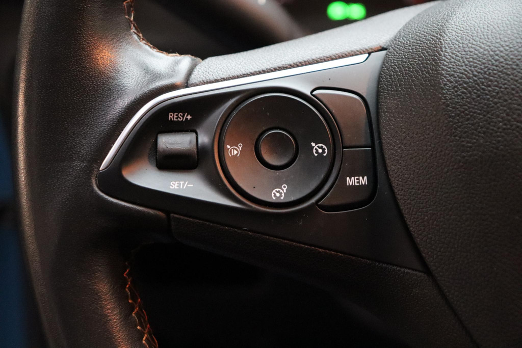 Opel Crossland X (J625SK) met abonnement