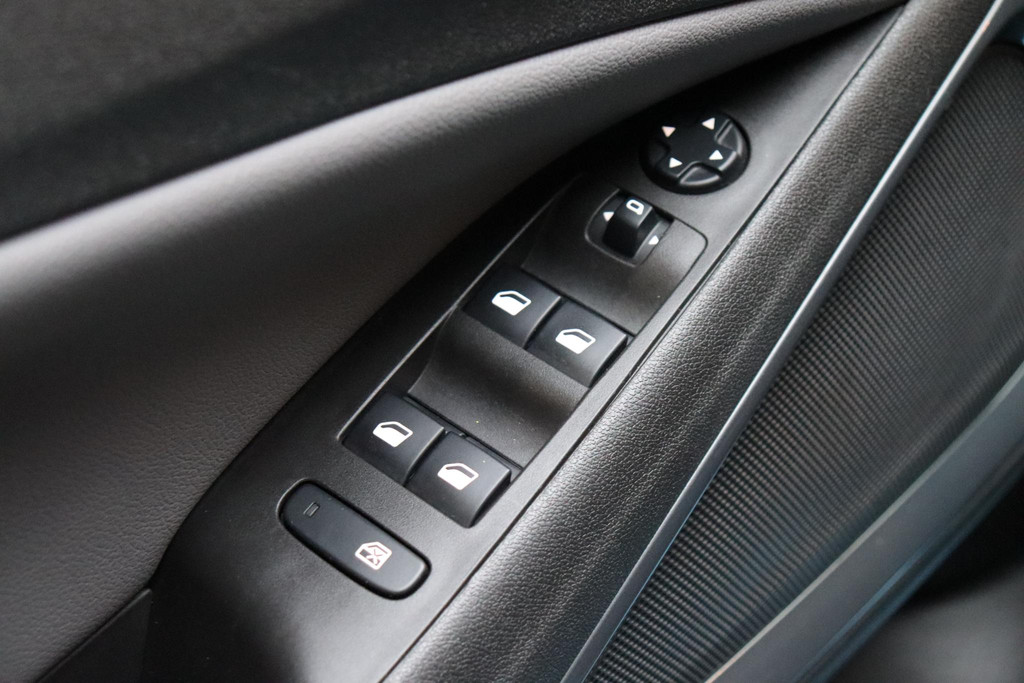 Opel Crossland X (J625SK) met abonnement