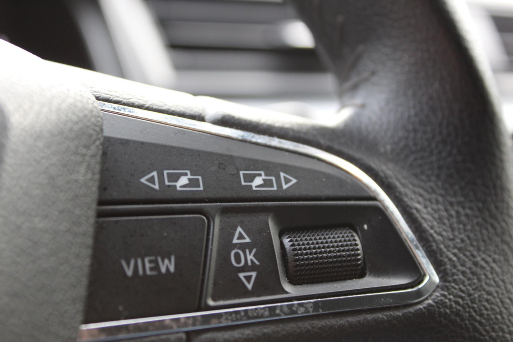 Seat Arona (J430FD) met abonnement