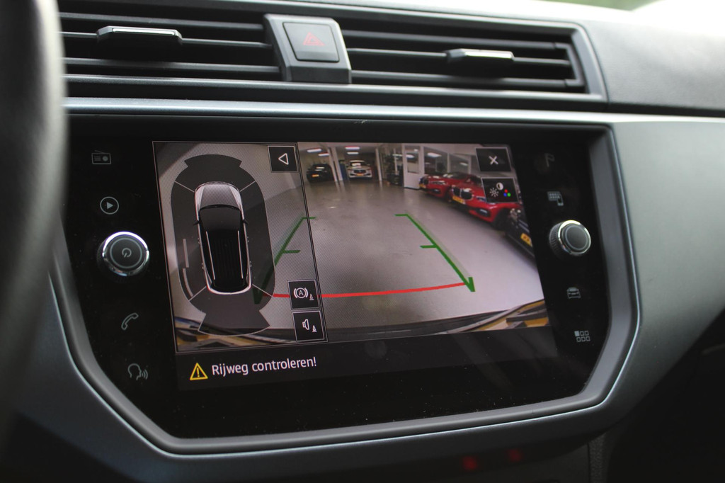 Seat Arona (J430FD) met abonnement