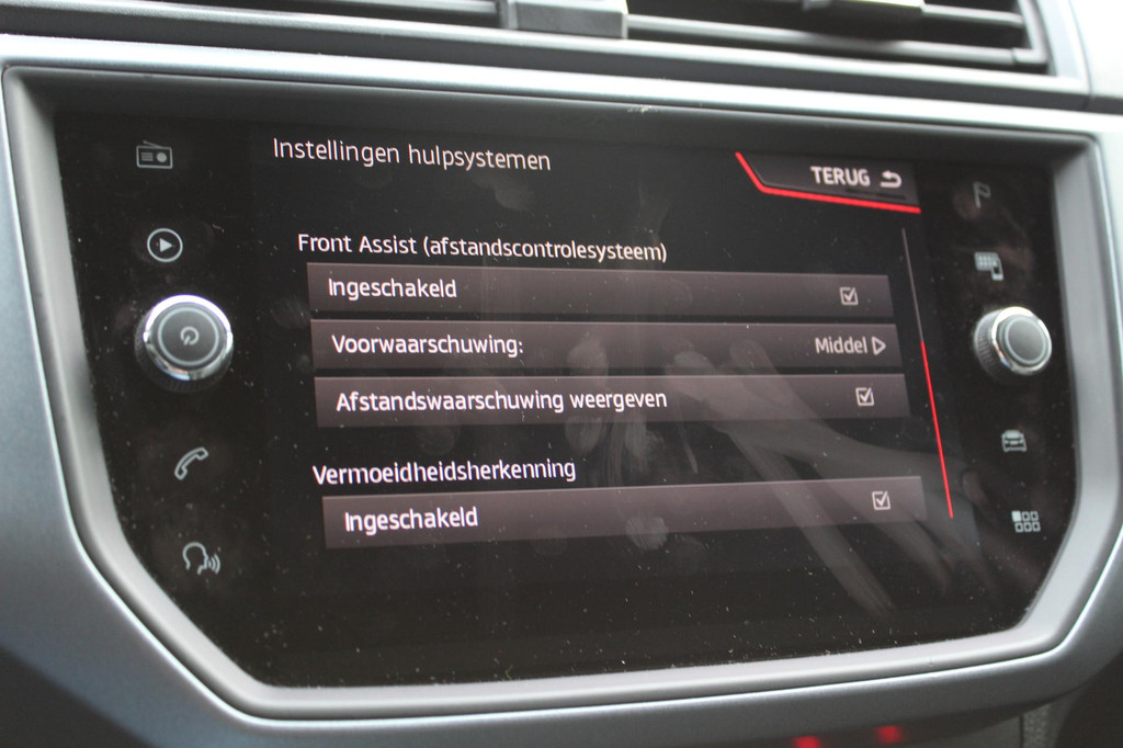 Seat Arona (J430FD) met abonnement